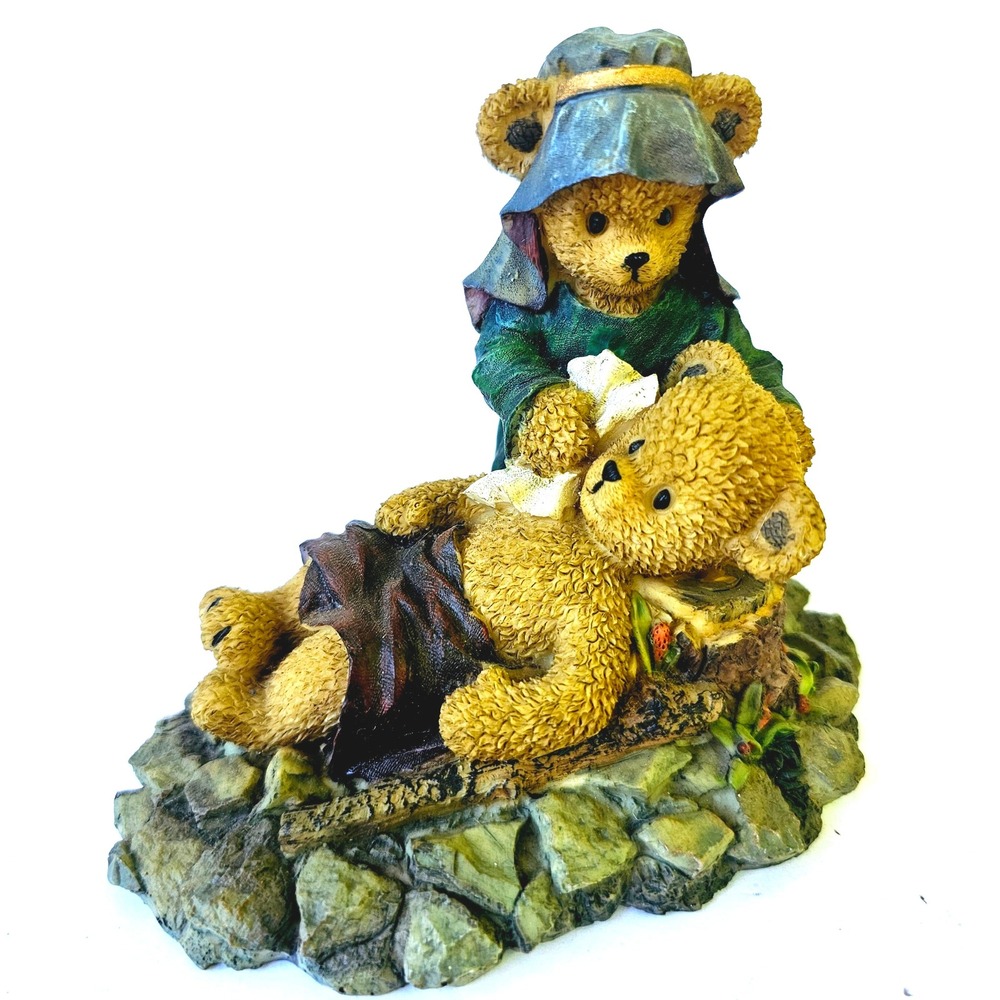 Vintage Berry Hill Bears The Parable of the Good Samaritan Resin Figurine M622.2